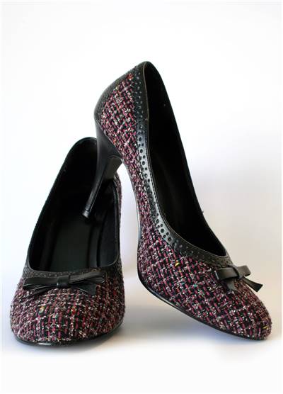court pumps